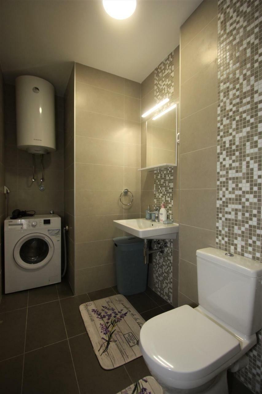 One Bedroom Apartment Lavander Morinj Kotor Buitenkant foto